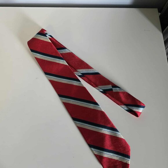 EUC Christian Dior Silk Tie Classic Vintage Power Tie - Picture 4 of 4